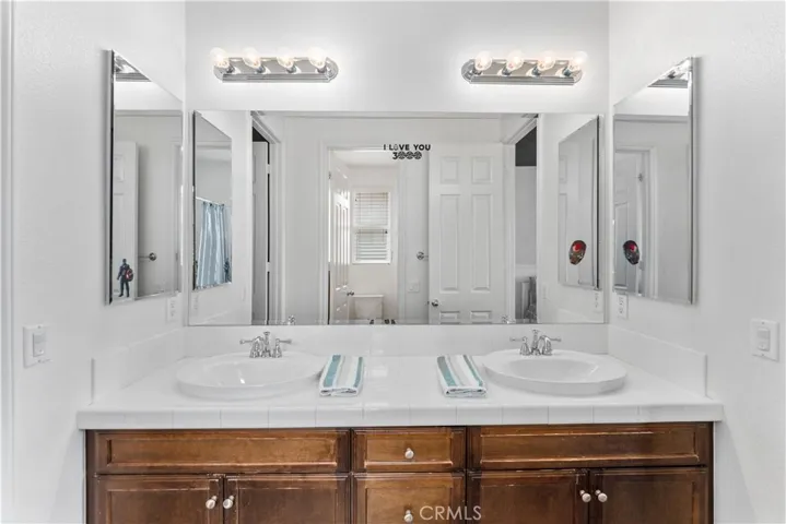 Bathroom 4