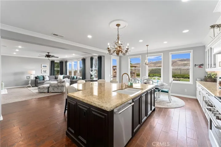 25632 Spicewood Street, Corona, California 92883
