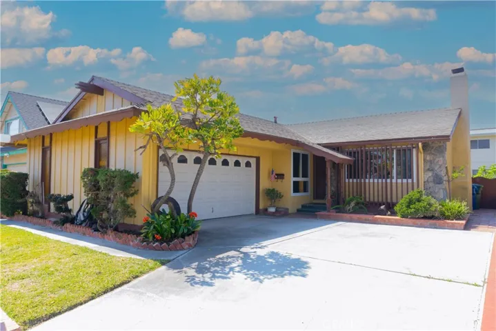 8471 Santa Margarita Lane, La Palma, California 90623