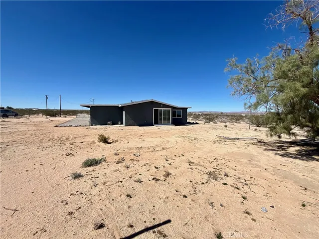 65057 Venus Street, Joshua Tree, California 92252