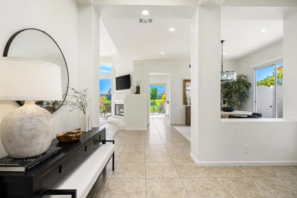811 Box Canyon Trail, Palm Desert, California 92211 home-pic-18