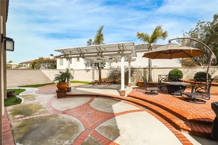 7403 Marisa Drive, Huntington Beach, California 92648