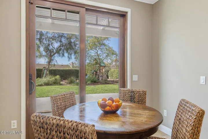 115 Via Escondido Thousand-large-024-001