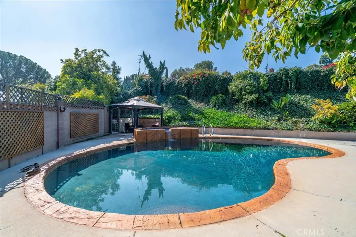 28025 Calzada Drive, Rancho Palos Verdes, California 90275