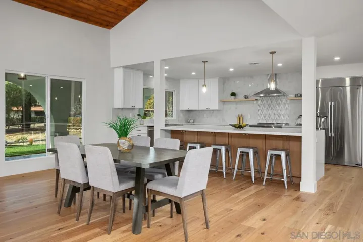 7234 Via Mariposa Sur, Bonsall, California 92003