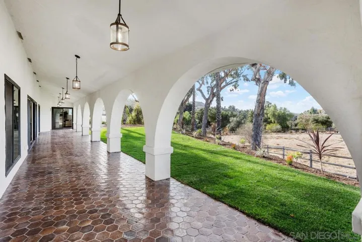 7234 Via Mariposa Sur, Bonsall, California 92003