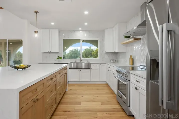 7234 Via Mariposa Sur, Bonsall, California 92003