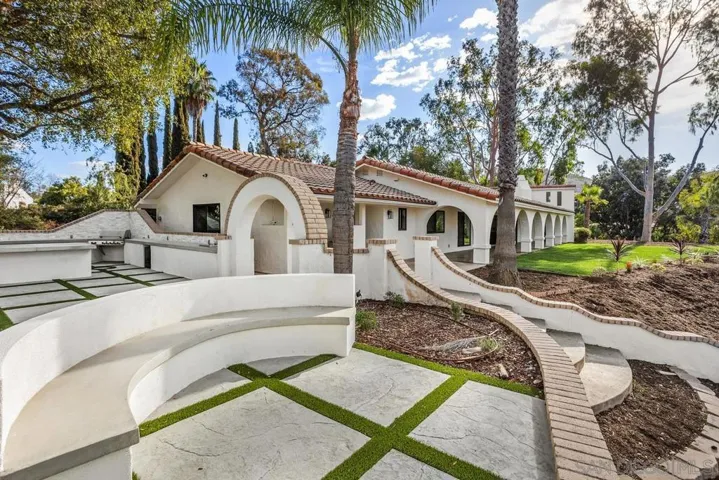 7234 Via Mariposa Sur, Bonsall, California 92003