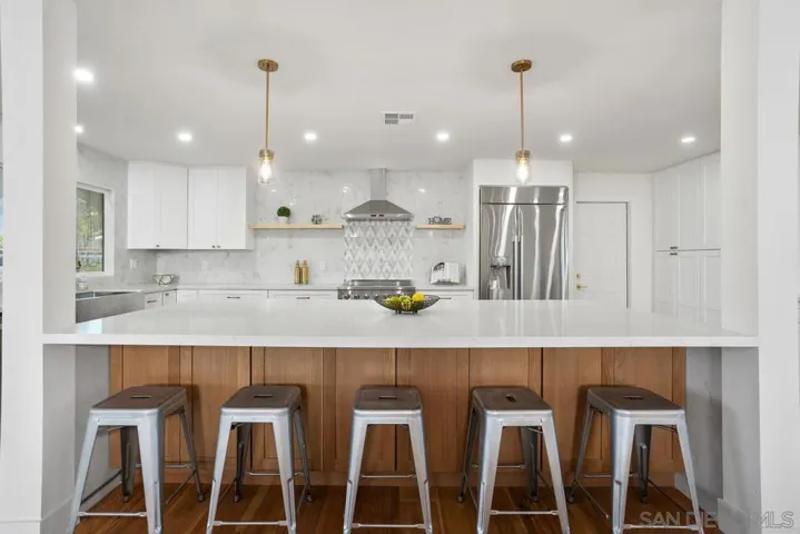 7234 Via Mariposa Sur, Bonsall, California 92003