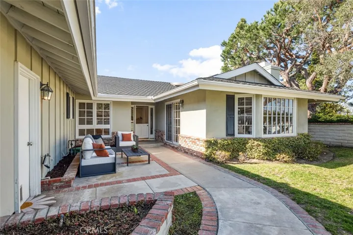 2851 Catalpa Street, Newport Beach, California 92660