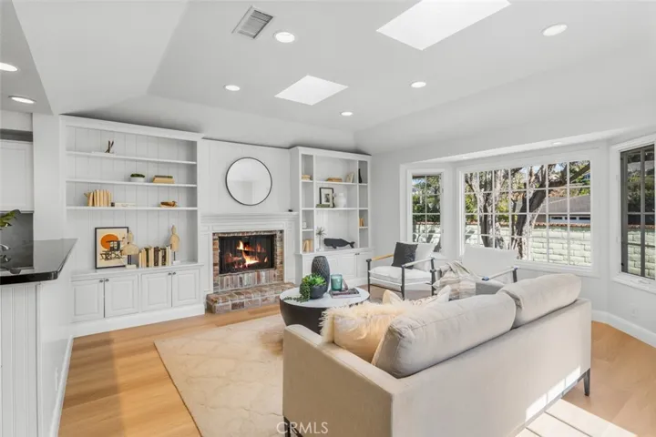 2851 Catalpa Street, Newport Beach, California 92660