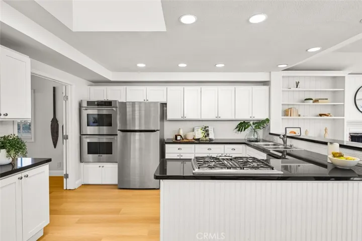 2851 Catalpa Street, Newport Beach, California 92660