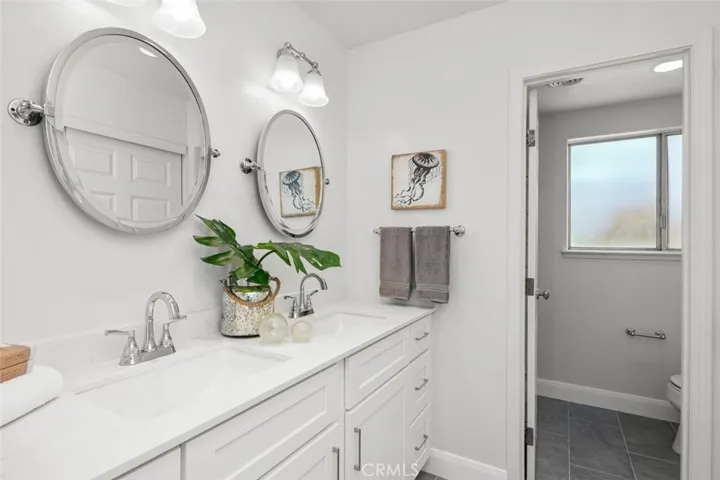2851 Catalpa Street, Newport Beach, California 92660