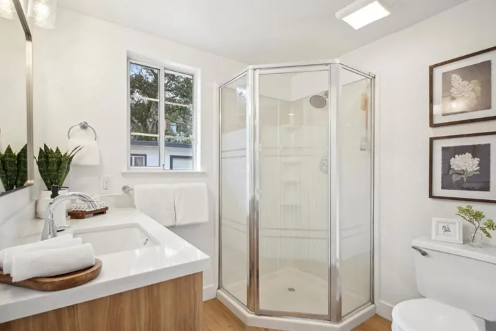 1698 Hampton Avenue, Redwood City, California 94061