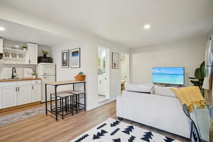 1698 Hampton Avenue, Redwood City, California 94061