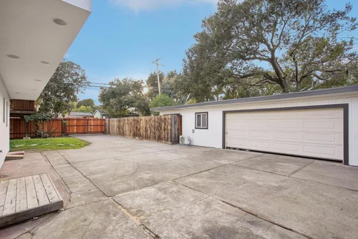 1698 Hampton Avenue, Redwood City, California 94061