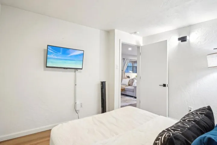 1698 Hampton Avenue, Redwood City, California 94061