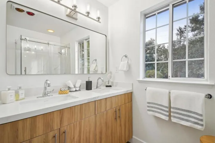1698 Hampton Avenue, Redwood City, California 94061