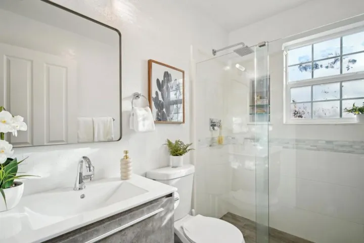 1698 Hampton Avenue, Redwood City, California 94061