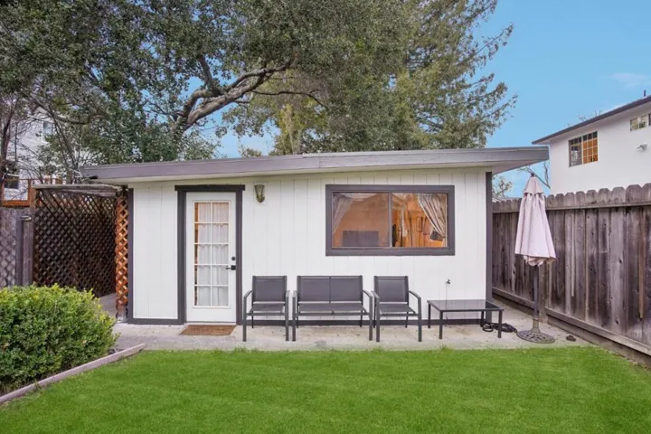1698 Hampton Avenue, Redwood City, California 94061