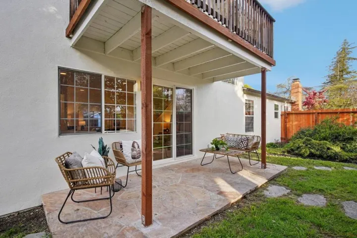 1698 Hampton Avenue, Redwood City, California 94061