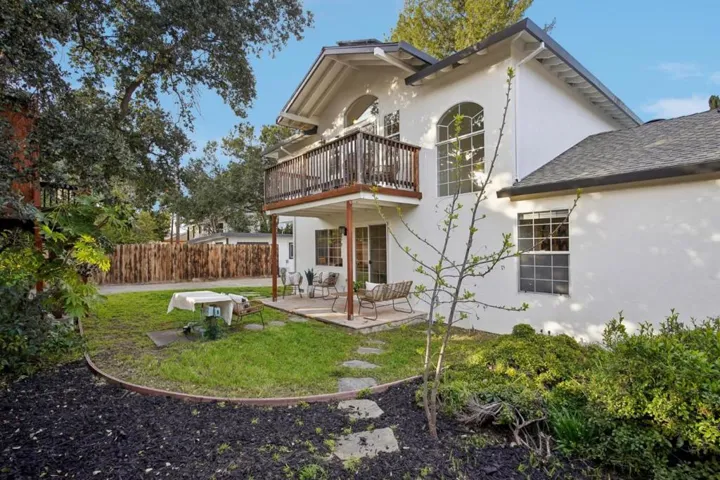 1698 Hampton Avenue, Redwood City, California 94061