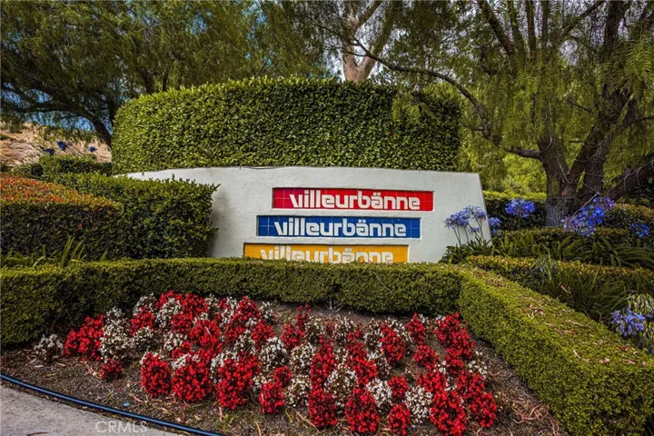 5846 E Creekside Avenue 11, Orange, California 92869