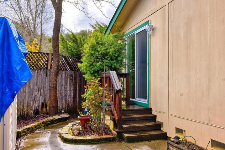 18497 Well House Drive, Jamestown, California 95327