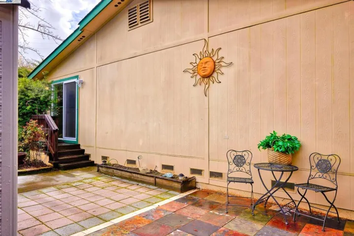 18497 Well House Drive, Jamestown, California 95327