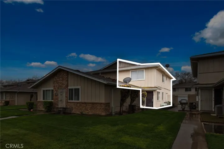 4969 N Holt Avenue 103, Fresno, California 93705