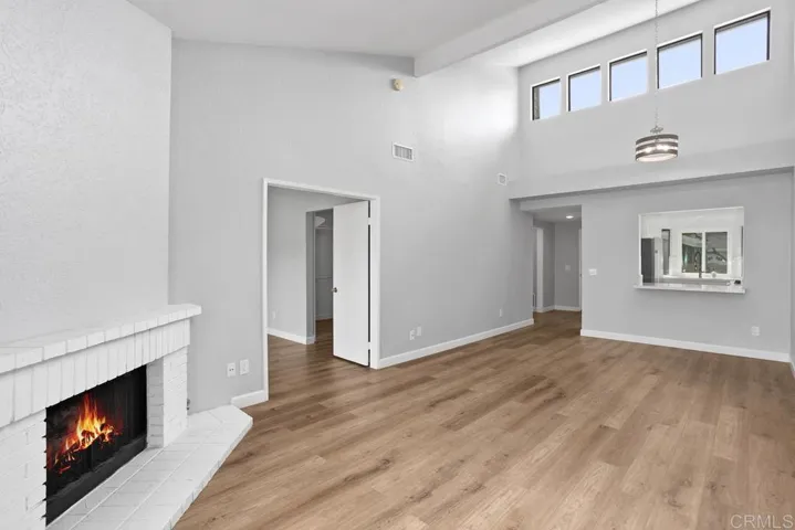 1020 Brewley Lane, Vista, California 92081