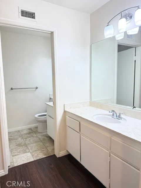 676 Parkwood Lane, Pomona, California 91767 home-pic-14