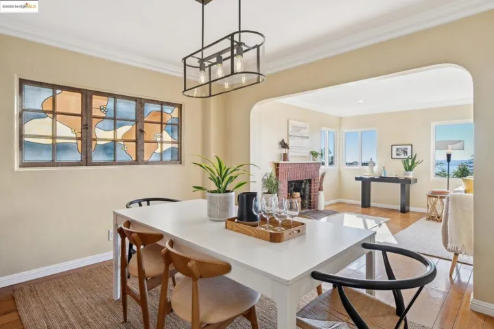 640 Creston Rd, Berkeley, California 94708