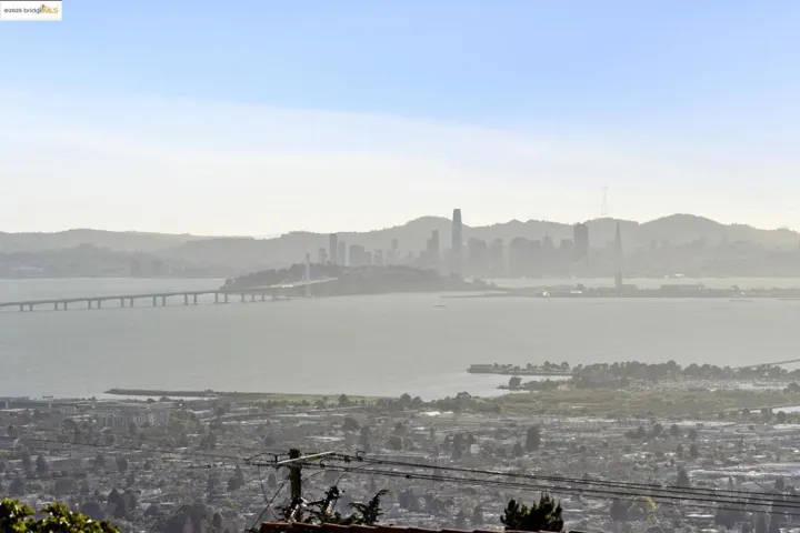 640 Creston Rd, Berkeley, California 94708
