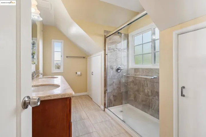 640 Creston Rd, Berkeley, California 94708