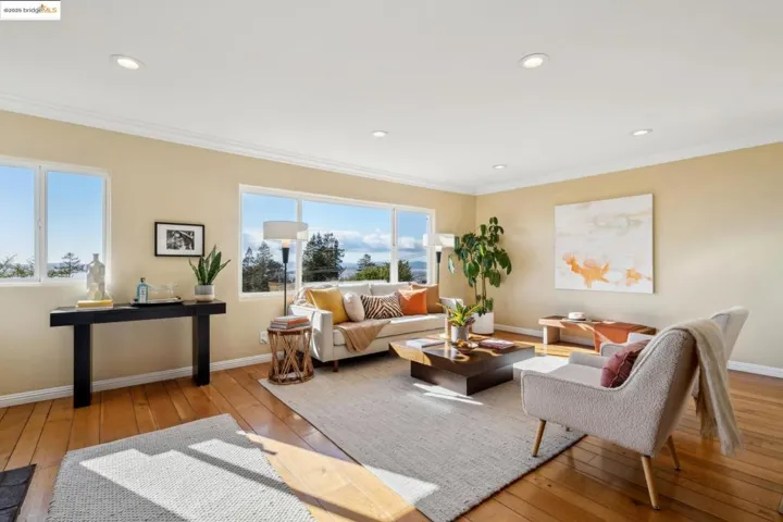640 Creston Rd, Berkeley, California 94708