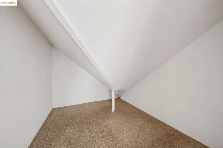 640 Creston Rd, Berkeley, California 94708