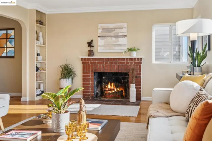640 Creston Rd, Berkeley, California 94708