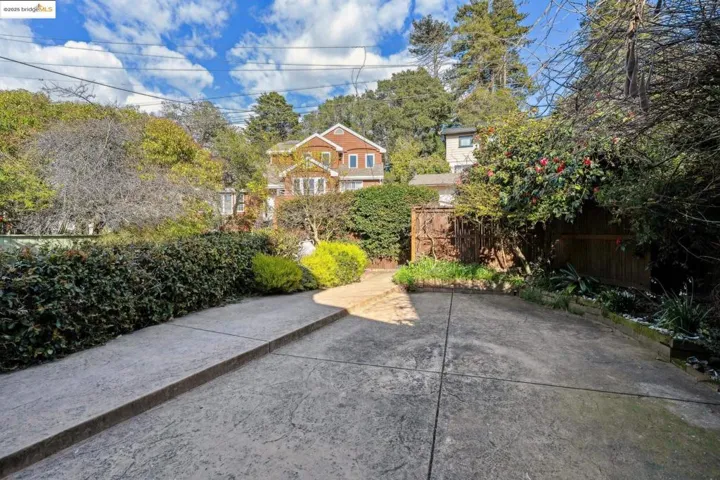 640 Creston Rd, Berkeley, California 94708