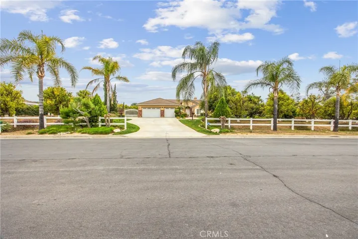 18019 Twin Lakes Drive, Riverside, California 92508