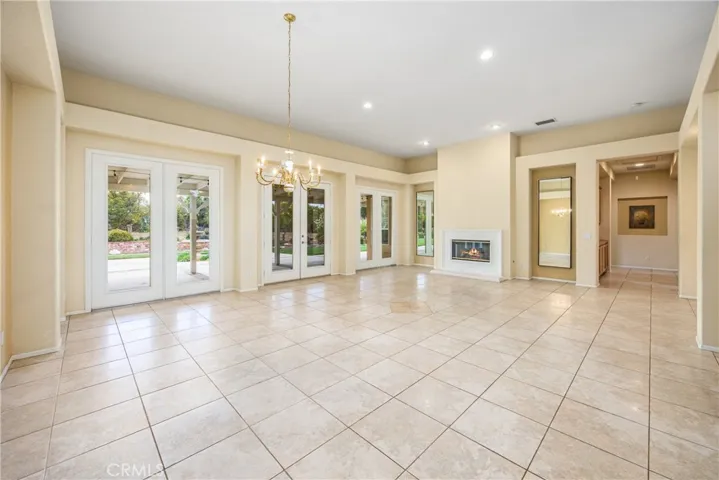 18019 Twin Lakes Drive, Riverside, California 92508