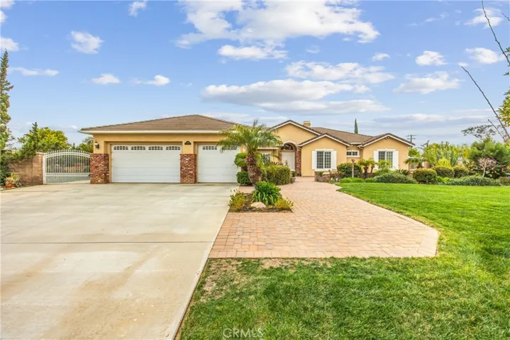 18019 Twin Lakes Drive, Riverside, California 92508
