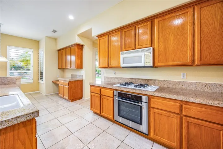 18019 Twin Lakes Drive, Riverside, California 92508