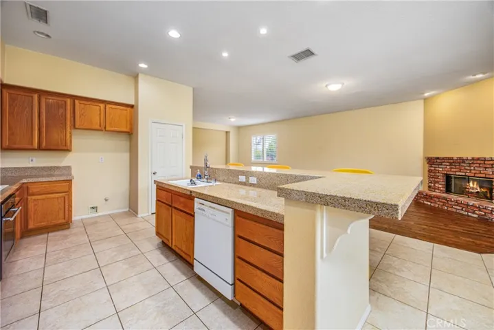 18019 Twin Lakes Drive, Riverside, California 92508