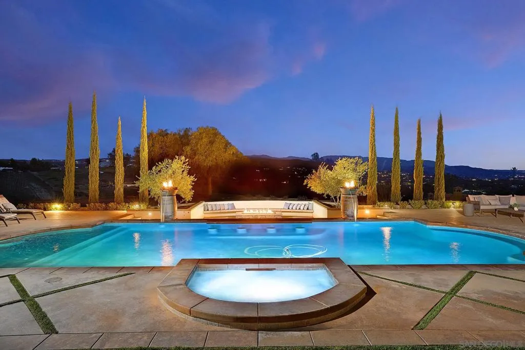 38408 Mesa Rd, Temecula, California 92592 home-pic-3