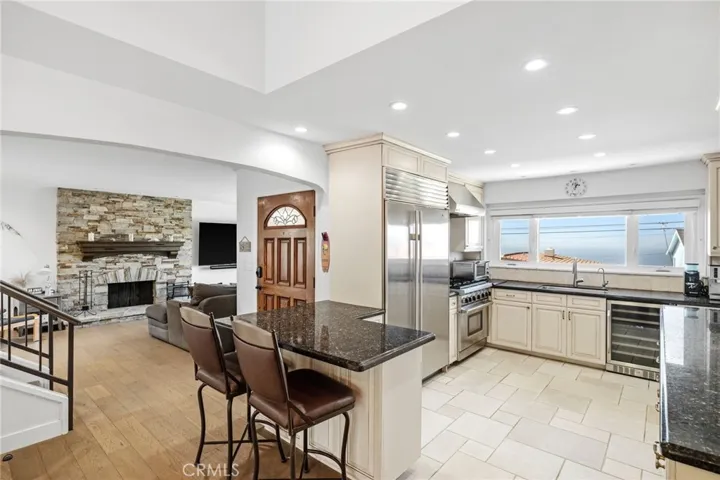 28060 Lobrook Drive, Rancho Palos Verdes, California 90275