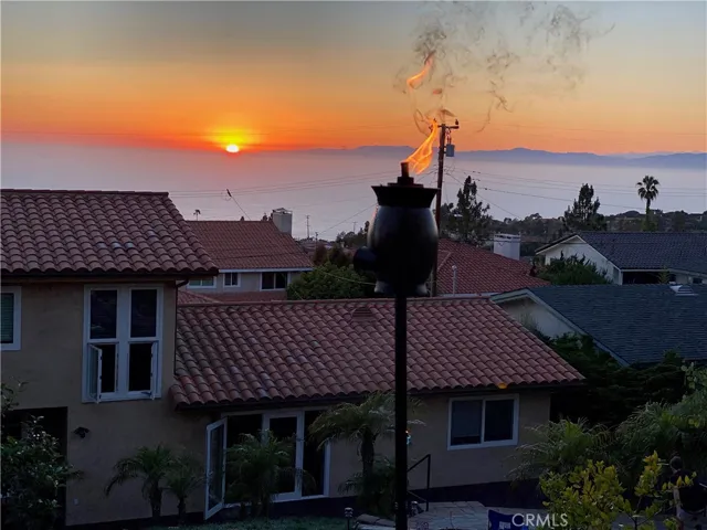 28060 Lobrook Drive, Rancho Palos Verdes, California 90275