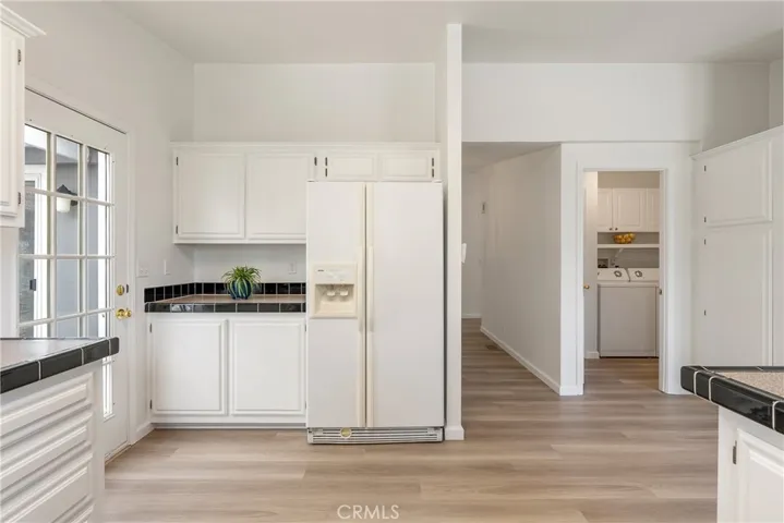 Lots of cabinets