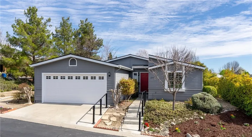 Welcome home to Quail Run