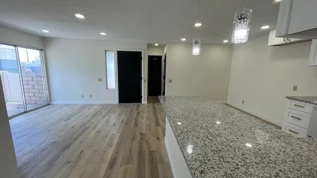 3088 Sunflower Circle E, Palm Springs, California 92262 home-pic-4